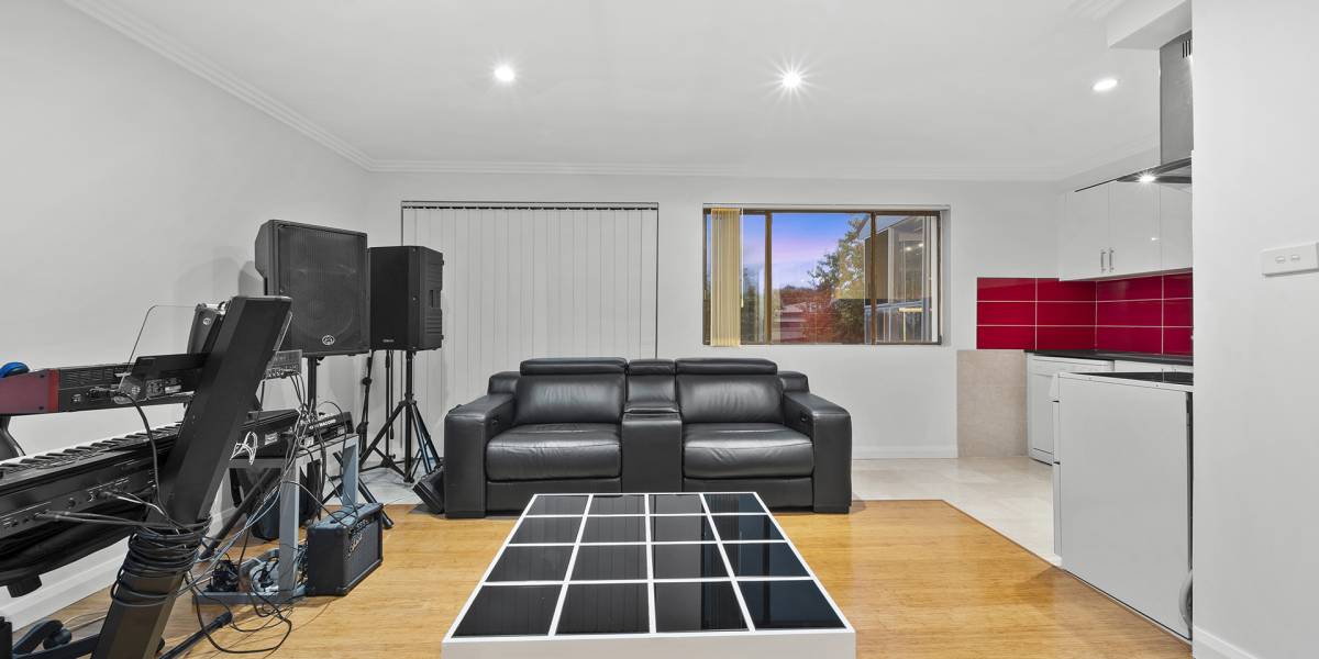 13 Kinalung Place, GIRALANG, ACT 2617 AUS