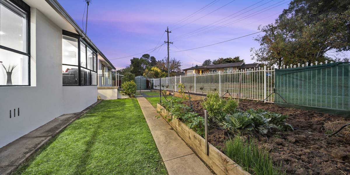 13 Kinalung Place, GIRALANG, ACT 2617 AUS