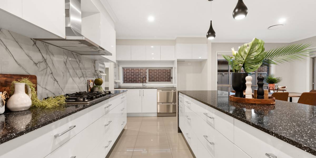 11 Dengate Crescent, MONCRIEFF, ACT 2914 AUS