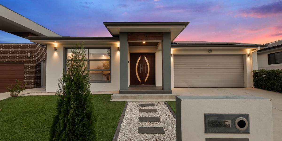 11 Dengate Crescent, MONCRIEFF, ACT 2914 AUS