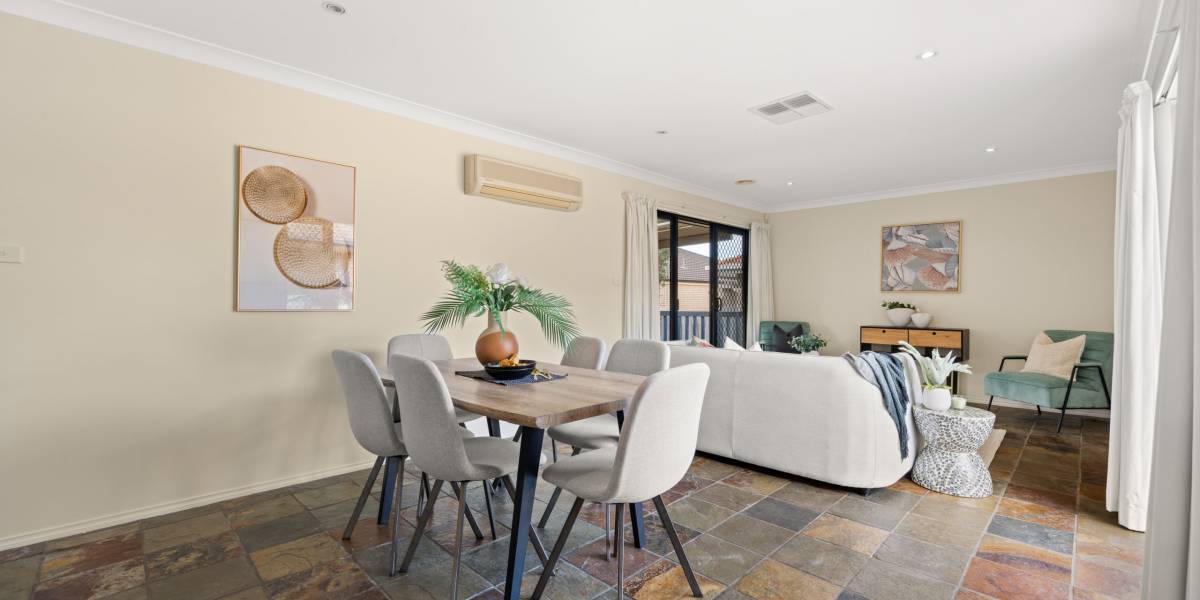 67 Delma View, GUNGAHLIN, ACT 2912 AUS