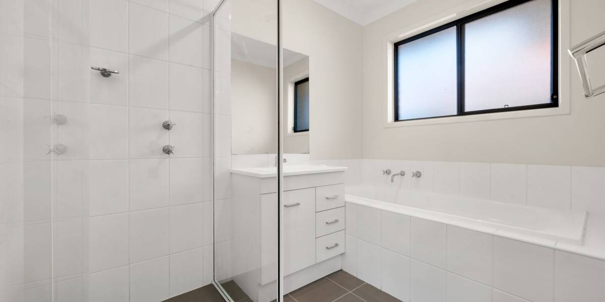 10 Isbister Street, MACGREGOR, ACT 2615 AUS