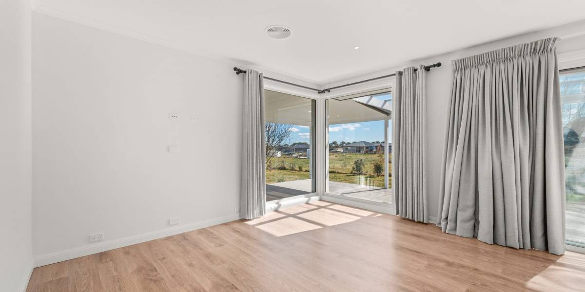 4 Lomandra Street, GUNDAROO, NSW 2620 AUS