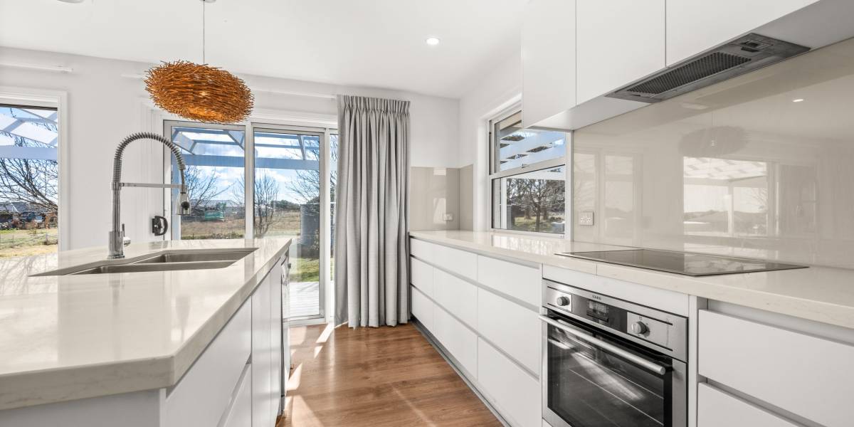 4 Lomandra Street, GUNDAROO, NSW 2620 AUS