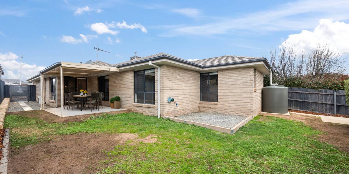 9 Mumshirl Street, BONNER, ACT 2914 AUS