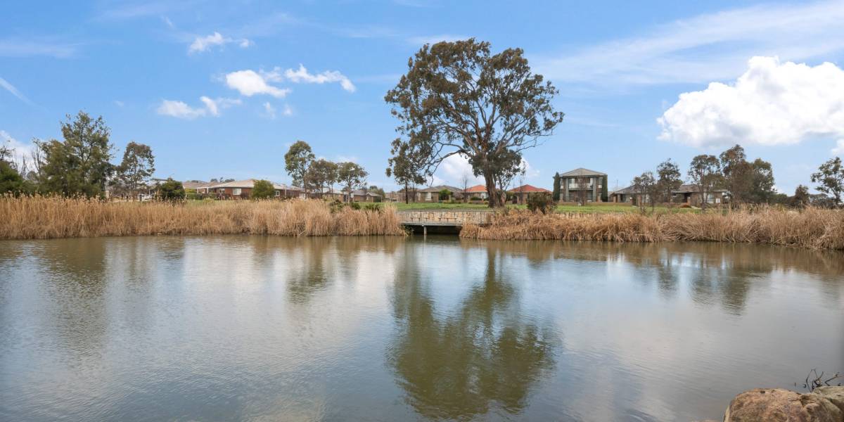 9 Mumshirl Street, BONNER, ACT 2914 AUS