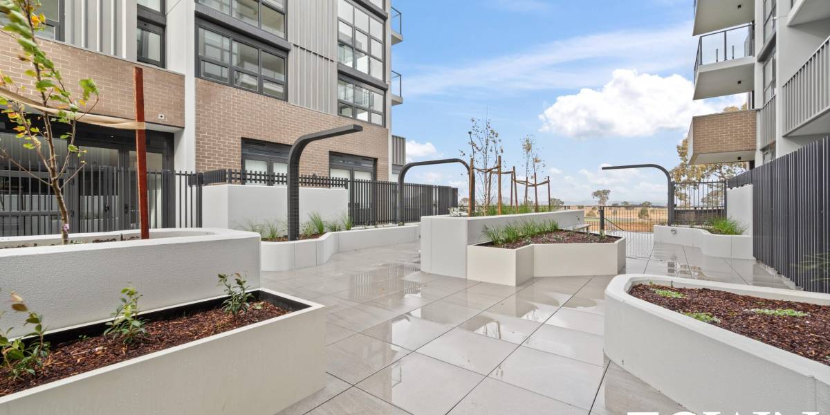 97/70 efkarpidis street, GUNGAHLIN, ACT 2912 AUS