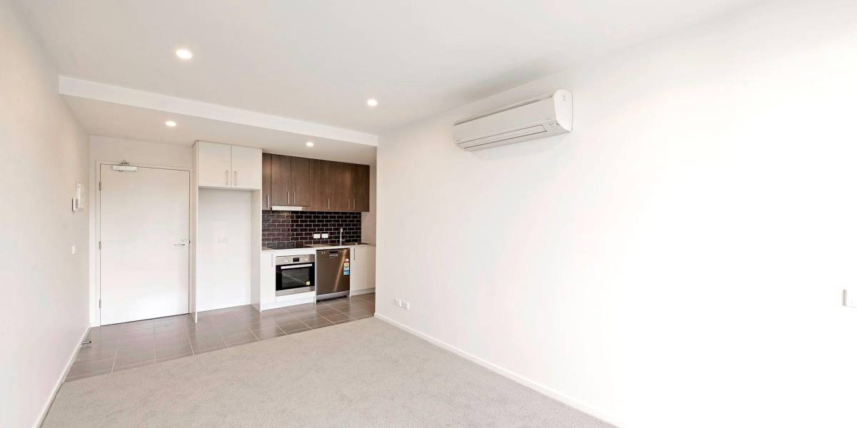 2/2 Hinder Street, GUNGAHLIN, ACT 2912 AUS