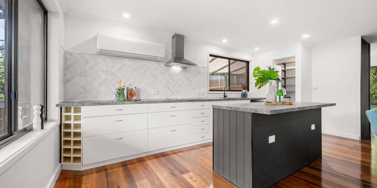 31 Kinchela Crescent, LATHAM, ACT 2615 AUS