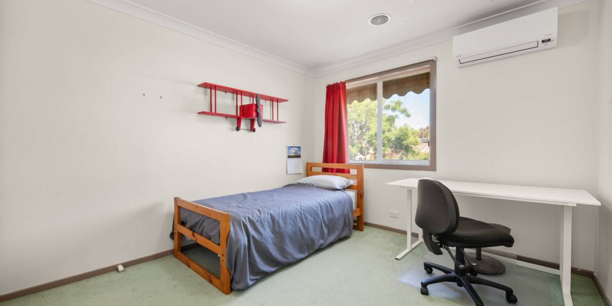 18 Whitfield Circuit, NICHOLLS, ACT 2913 AUS