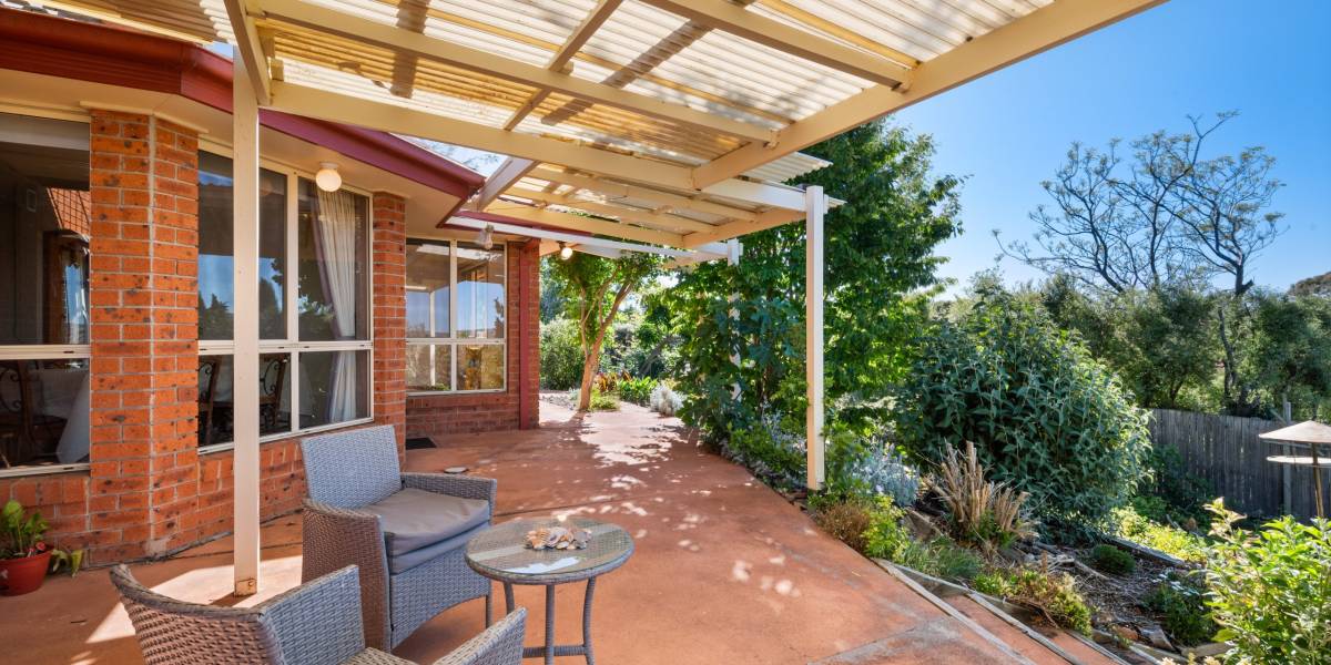 18 Whitfield Circuit, NICHOLLS, ACT 2913 AUS