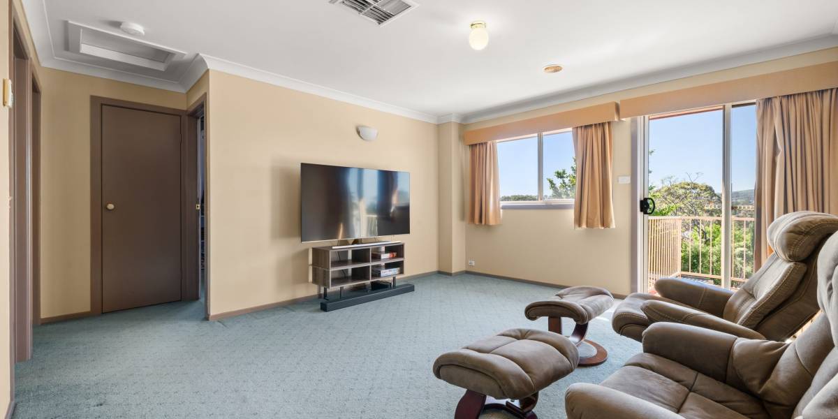 18 Whitfield Circuit, NICHOLLS, ACT 2913 AUS