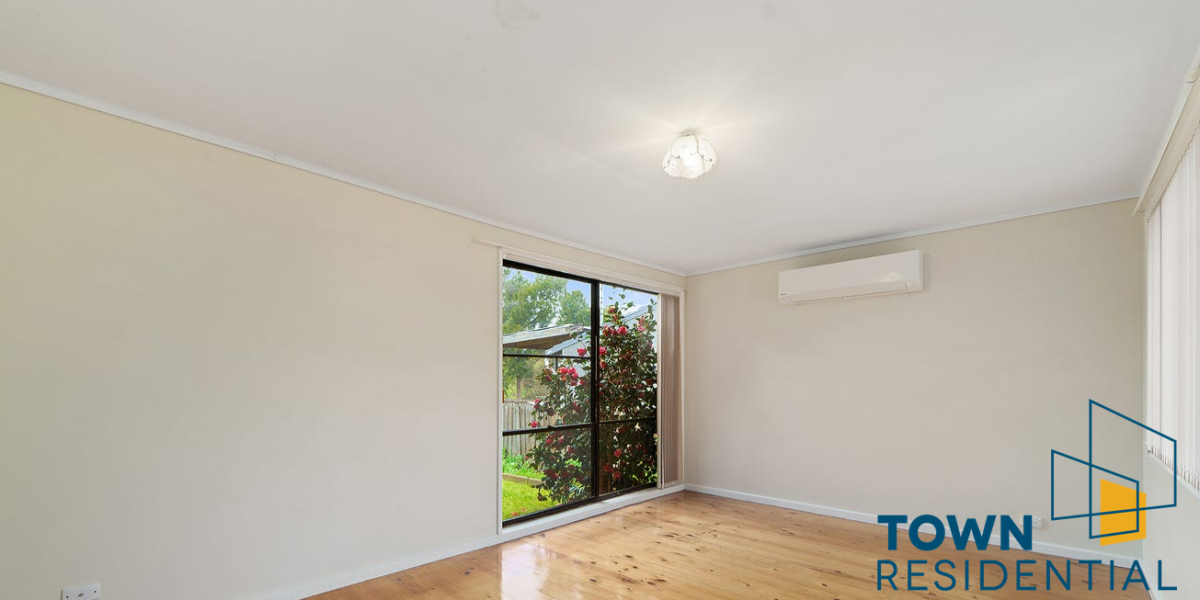 9 Donnison Place, CHARNWOOD, ACT 2615 AUS