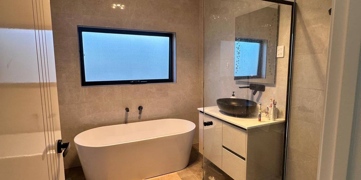 32 Thwaites Crescent, WRIGHT, ACT 2611 AUS