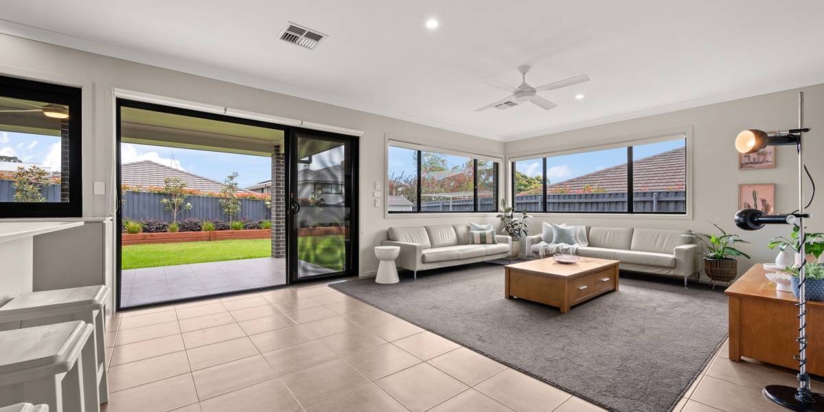30 Alan Watt Crescent, CASEY, ACT 2913 AUS