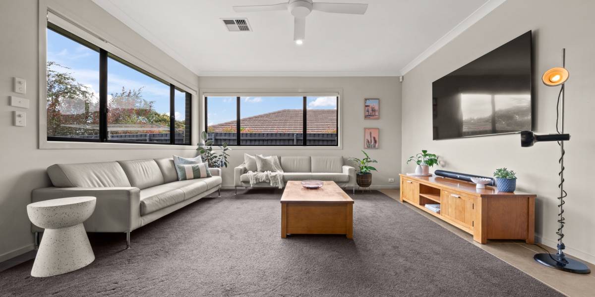 30 Alan Watt Crescent, CASEY, ACT 2913 AUS