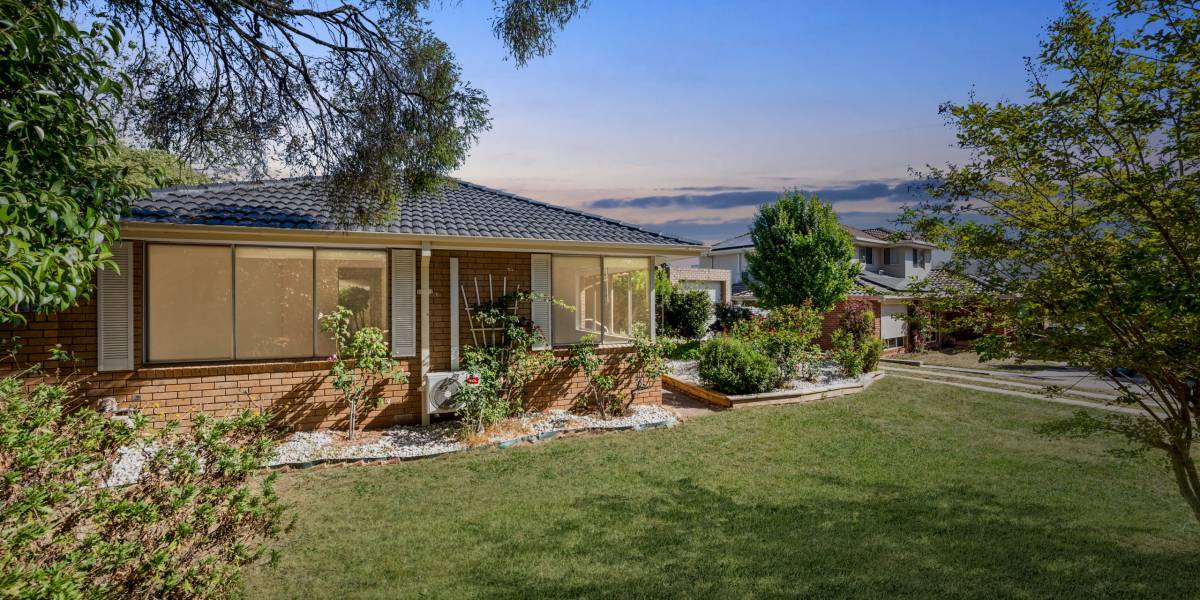 54 Chuculba Crescent, GIRALANG, ACT 2617 AUS