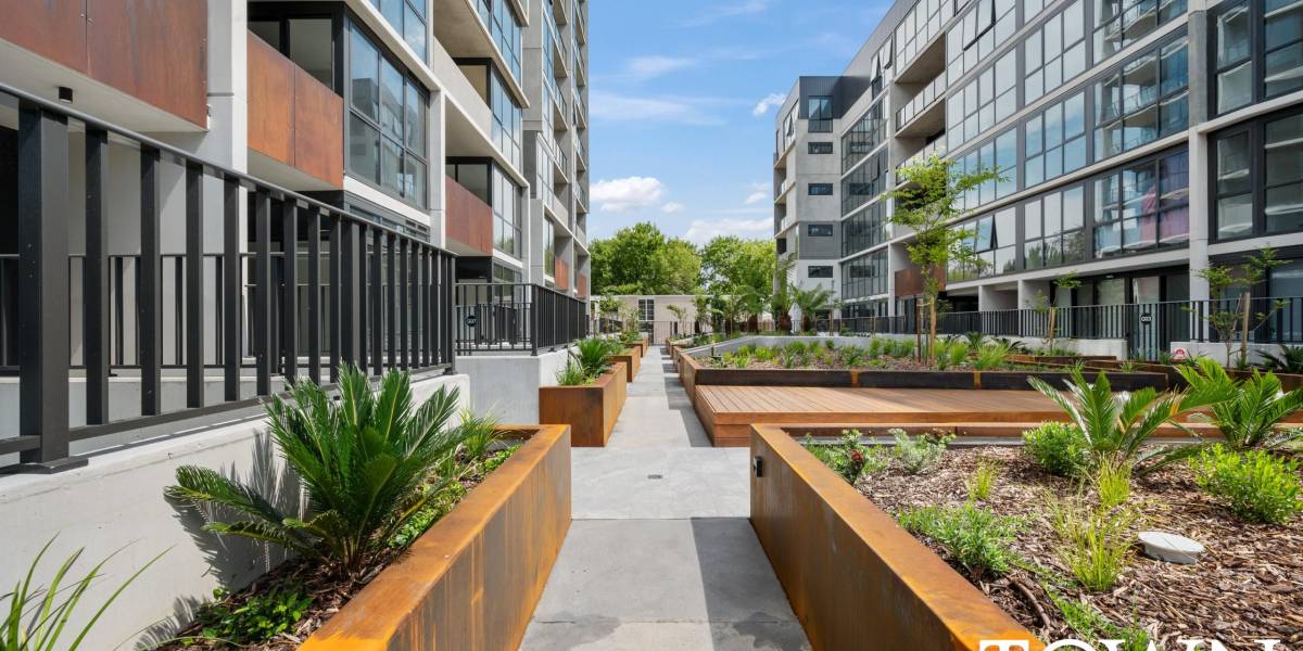 301/100 De Burgh Street, LYNEHAM, ACT 2602 AUS