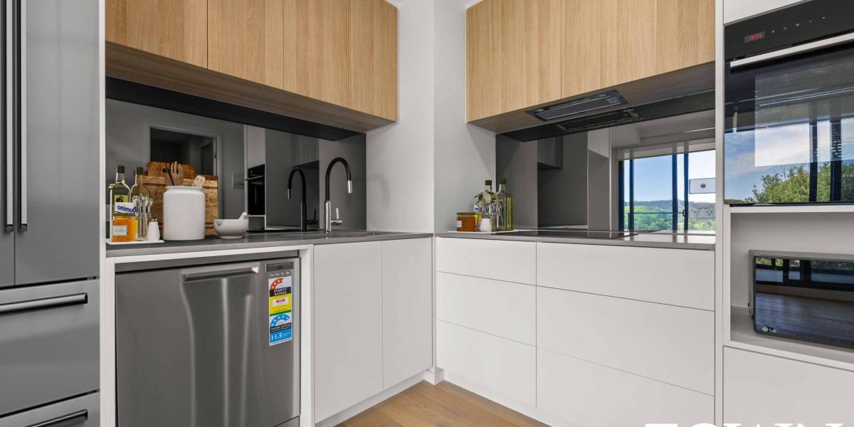 301/100 De Burgh Street, LYNEHAM, ACT 2602 AUS